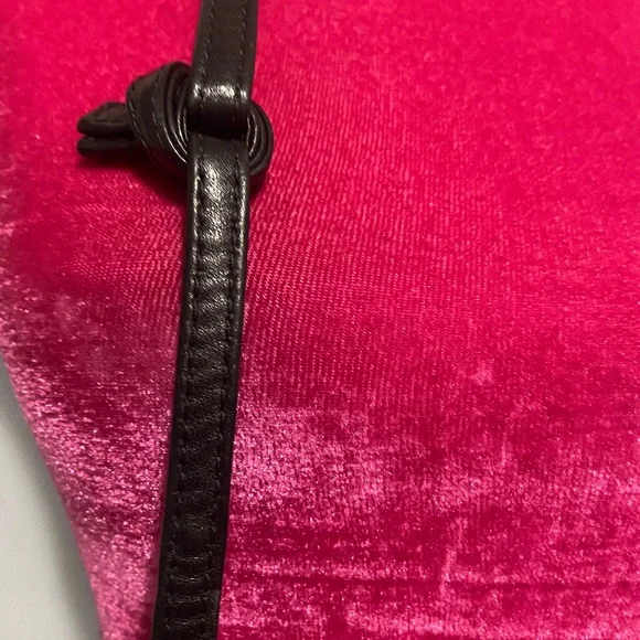 Bottega veneta black leather crossbody bag - Picture 3 of 9